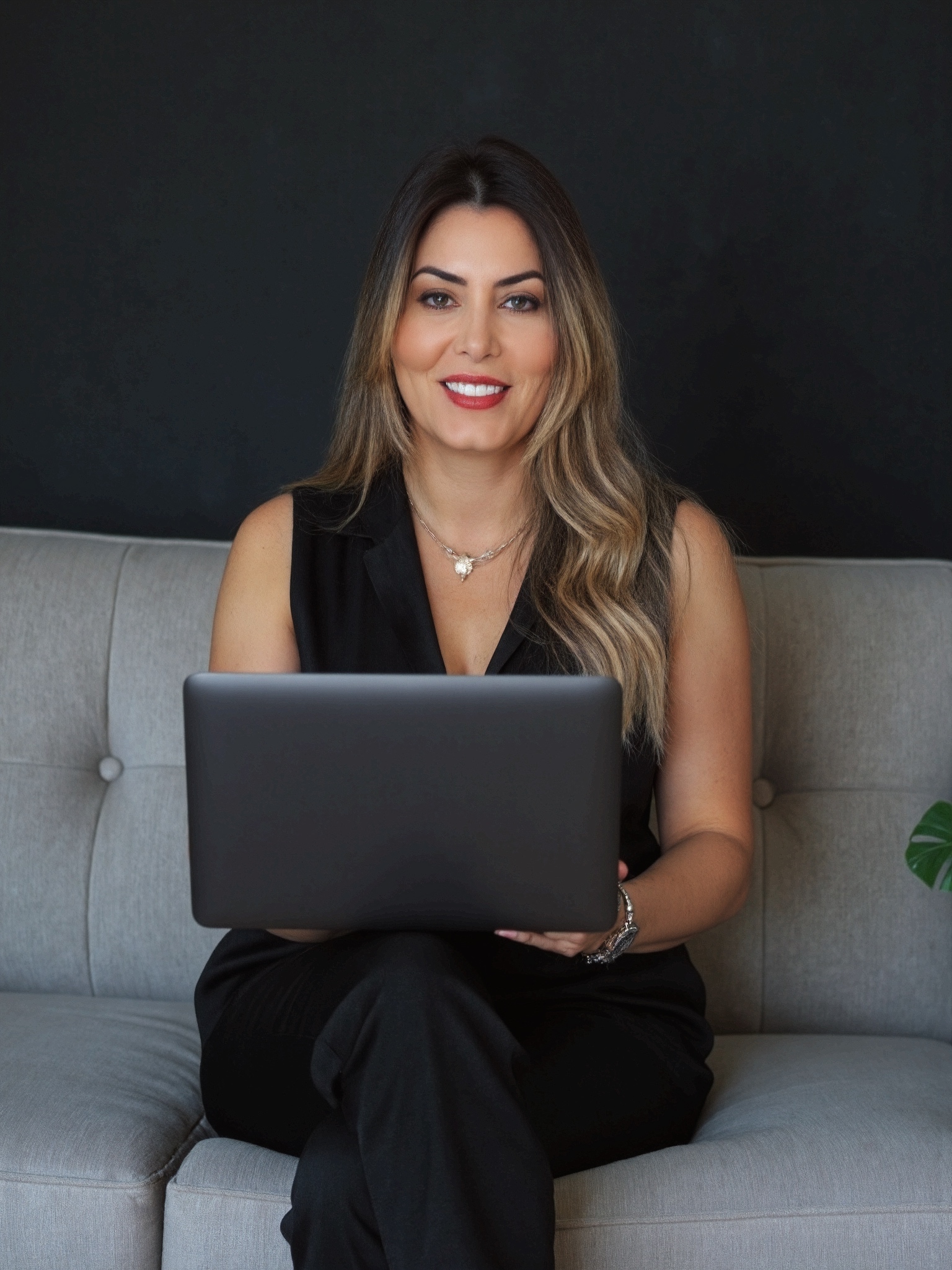 Priscila Pitaluga em atendimento